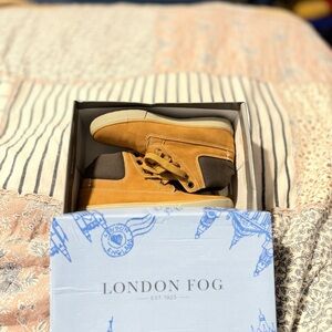 London Fog Boy's Brown and Tan High-Top Sneakers